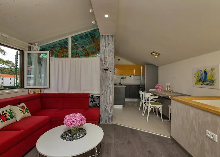 Montana, Town Centre *